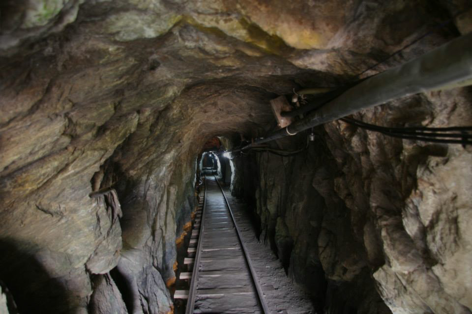 Mining Ragedara Graphite Mine Elcora Advanced Materials